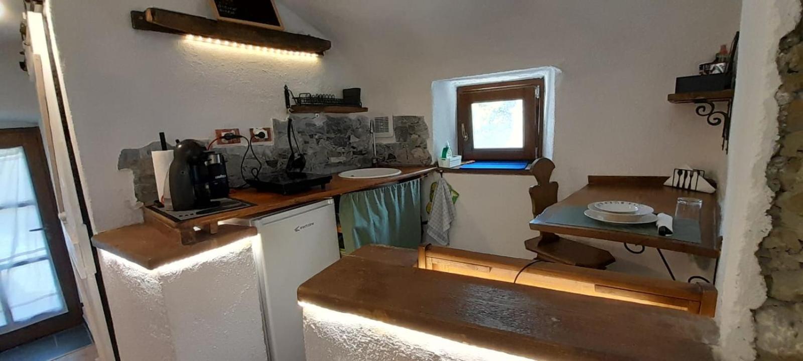 B&B 8A Castelbianco Colletta Exteriér fotografie